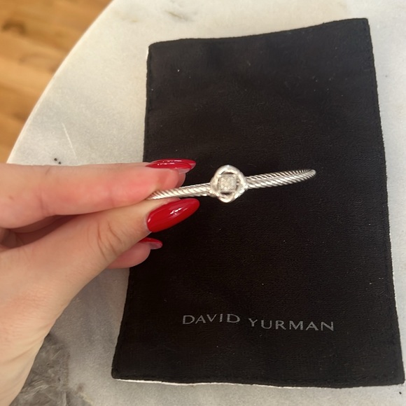 David Yurman Infinity Bracelet in Sterling Silver - Picture 3 of 4